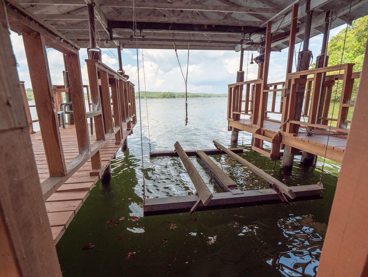 542 Sunset Hills Lane Spring City, TN 37381 - Photo 12 of 67 10