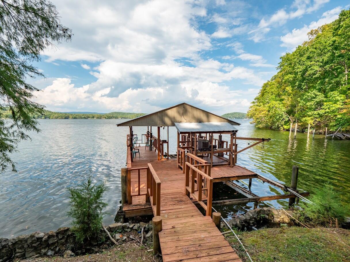 542 Sunset Hills Lane Spring City, TN 37381 - Photo 5 of 67 03