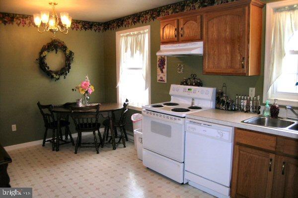 385 Musselman Road Fredericksburg, PA 17026 - Photo 8 of 14 Gallery Image 8