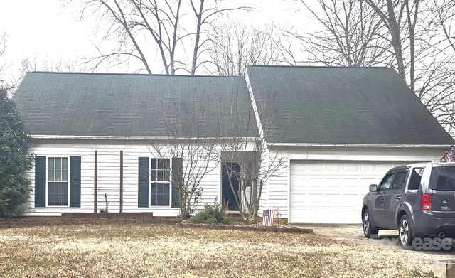 $1,995 | 8605 Golf Ridge Drive, Charlotte, NC 28277