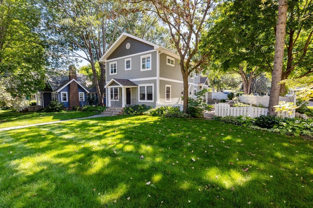 185 West Lake Street Excelsior, MN 55331 - Photo 6 of 98