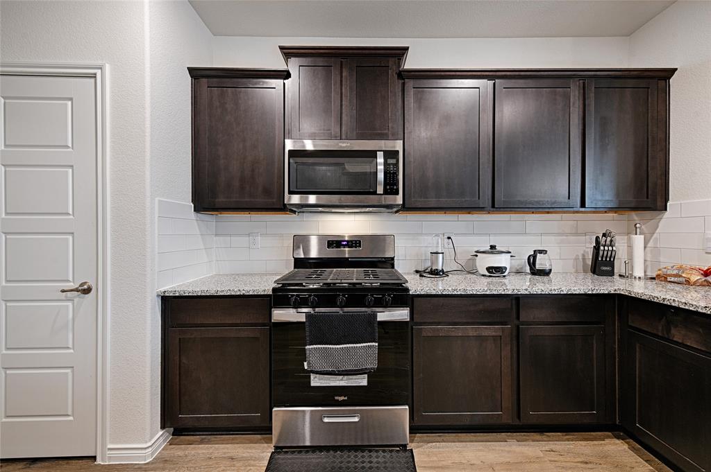 7212 Seton Place McKinney, TX 75071 - Photo 5 of 31