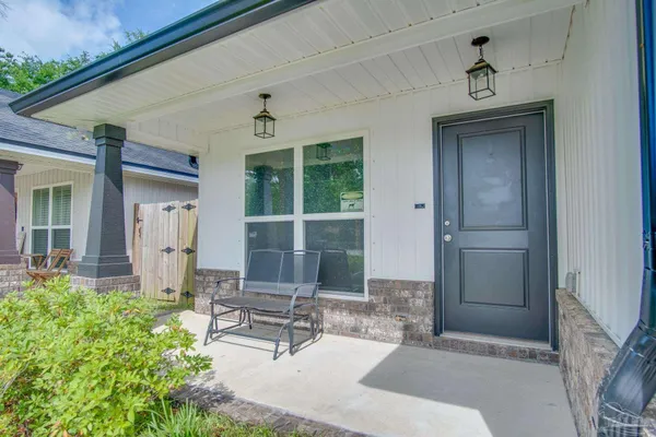 $1,700 | 8626 Walnut Avenue, Pensacola, FL 32534