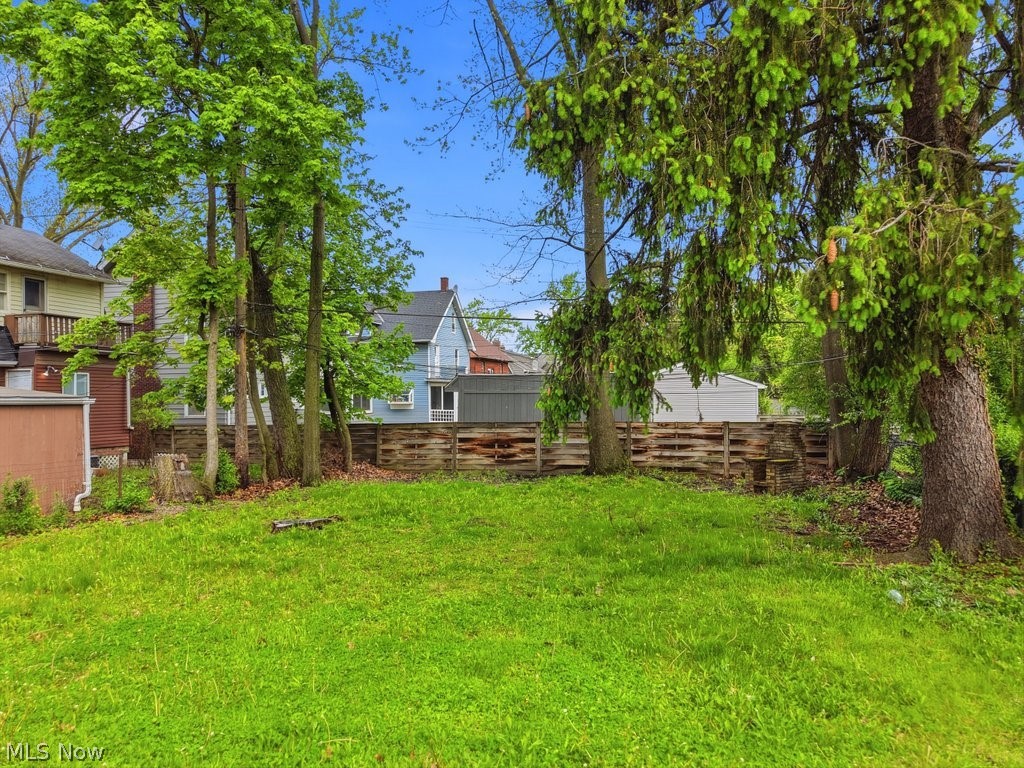 3871 Mayfield Road Cleveland Heights, OH 44121 - Photo 41 of 48
