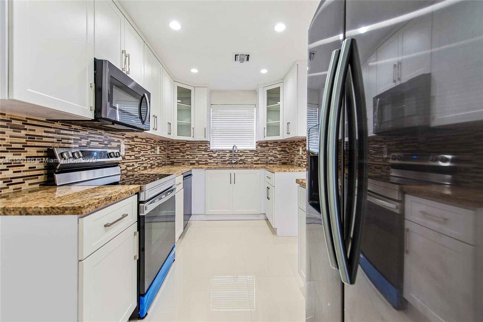 2350 Southwest 19th Street Miami, FL 33145 - Photo 9 of 23 Gallery Image 9