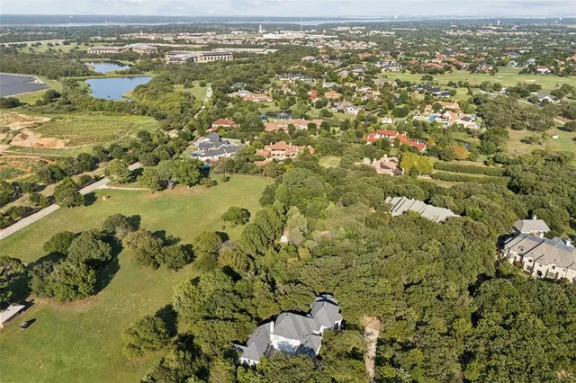 $2,778,000 | 32 Wyck Hill Lane, Westlake, TX 76262