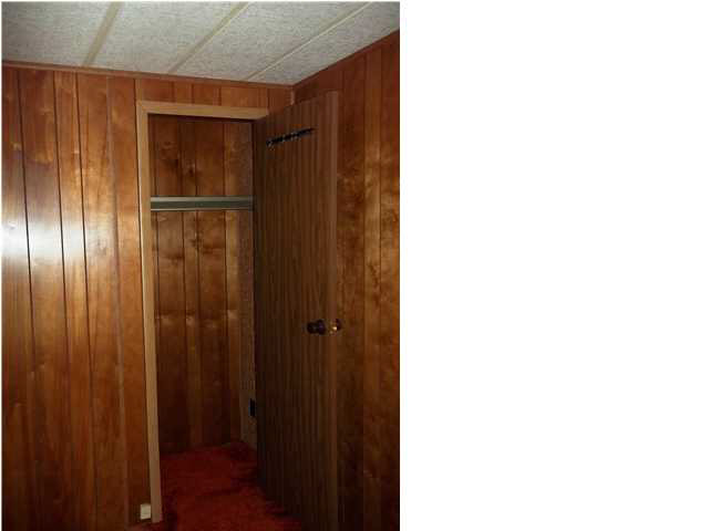 8121 Old State Road Evansville, IN 47710 - Photo 13 of 15