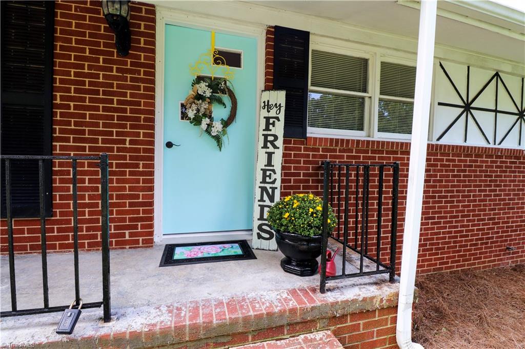 790 Williams Road Madison, NC 27025 - Photo 3 of 28 Gallery Image 3