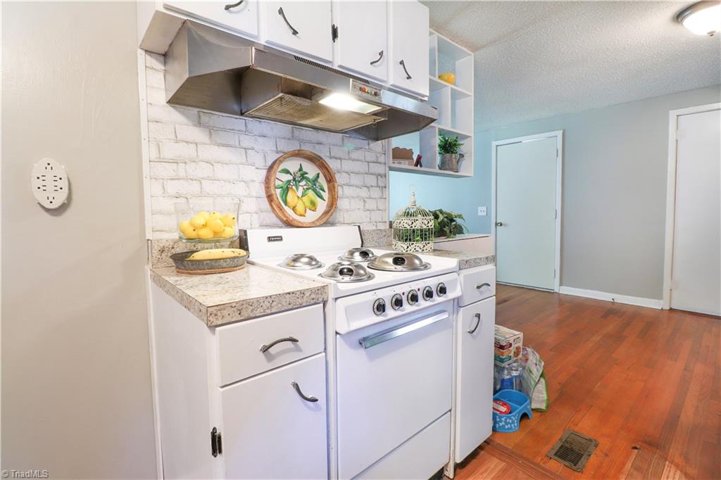 790 Williams Road Madison, NC 27025 - Photo 8 of 28 Gallery Image 8