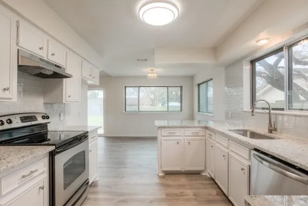 $2,050 | 2503 Versailles Drive, Cedar Park, TX 78613