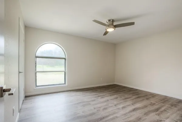 $2,050 | 2503 Versailles Drive, Cedar Park, TX 78613