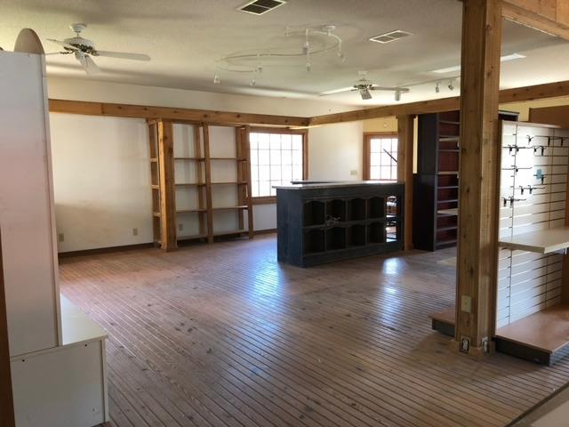 35 Main Street Metamora, IN 47030 - Photo 3 of 11 Gallery Image 3
