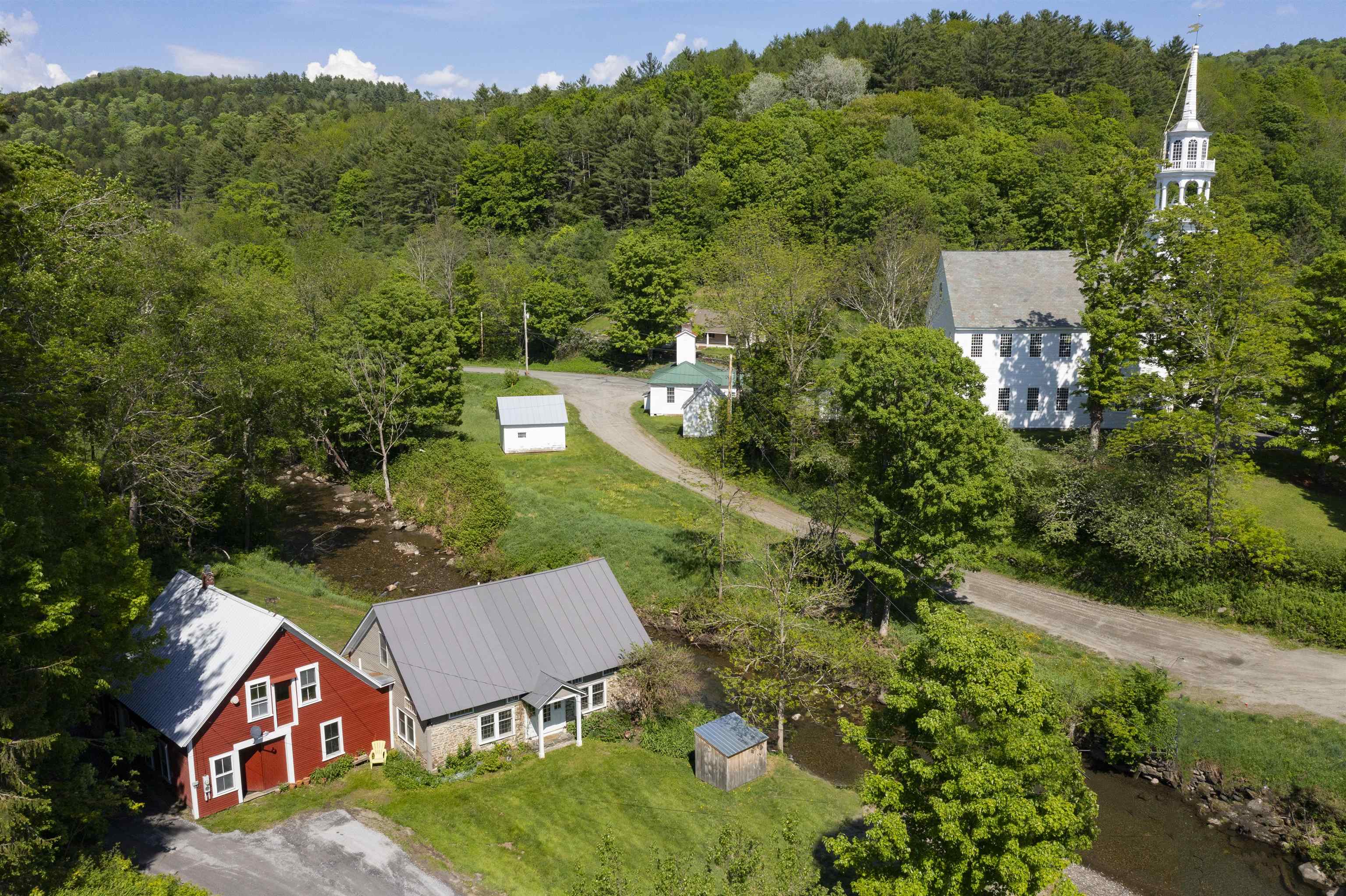 16 Brook Road Strafford, VT 05072 - Photo 13 of 40