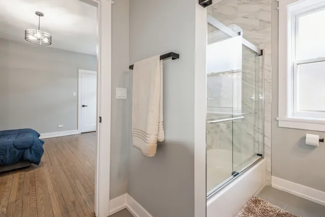 $2,350,000 | 1535 West Estes Avenue, Chicago, IL 60626