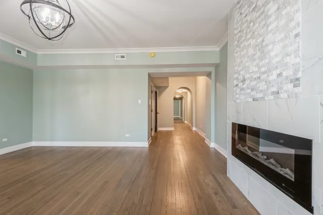 $2,350,000 | 1535 West Estes Avenue, Chicago, IL 60626