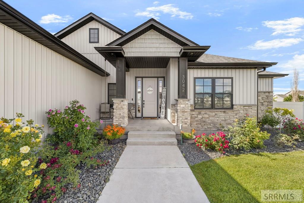 3042 Lin Road Idaho Falls, ID 83401 - Photo 5 of 68 Front Exterior