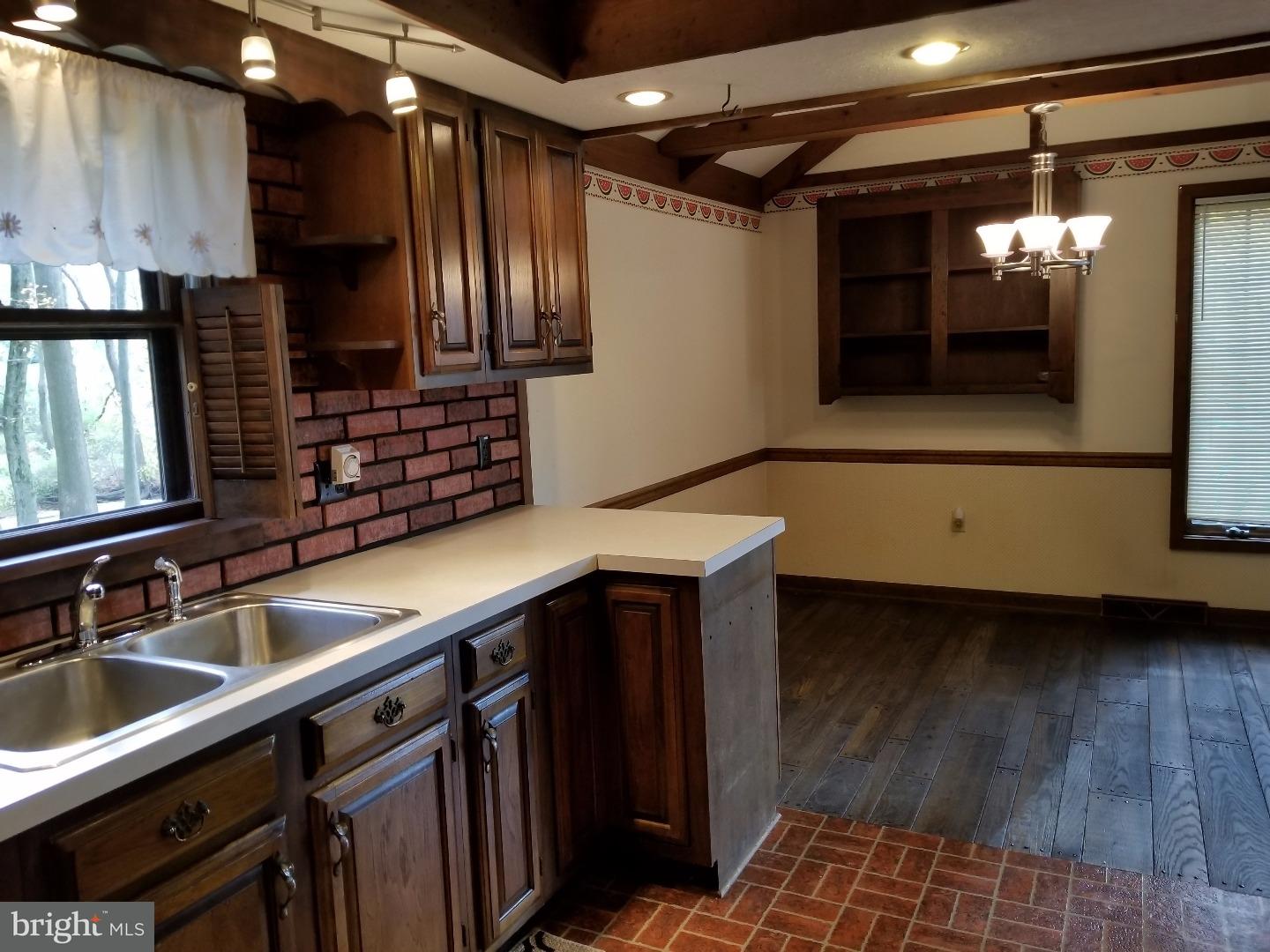 182 Faggs Manor Road Cochranville, PA 19330 - Photo 8 of 25 Kitchen