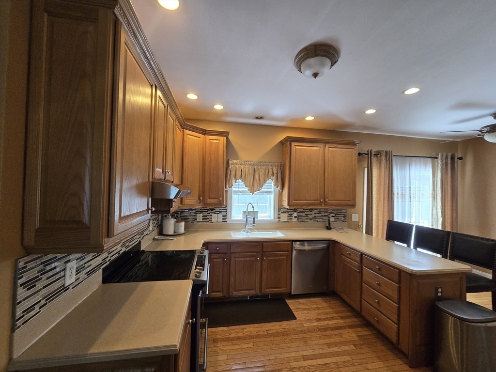 4 Panarelli Way Webster, MA 01570 - Photo 16 of 39
