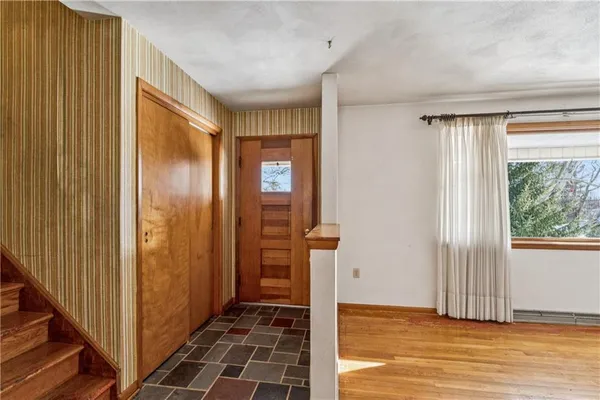 $271,000 | 43 Circle Drive, Beaver, PA 15009