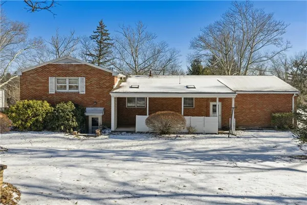 $271,000 | 43 Circle Drive, Beaver, PA 15009