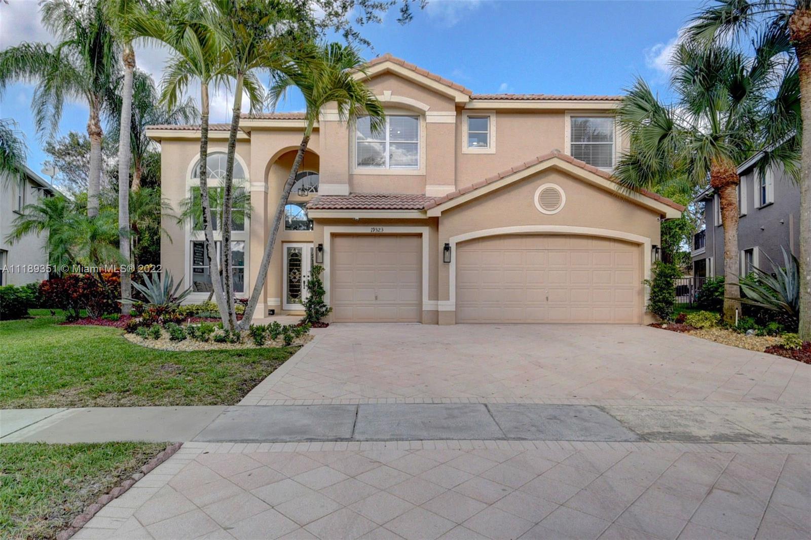 19323 Skyridge Circle Boca Raton, FL 33498 - Photo 1 of 40 Gallery Image 1