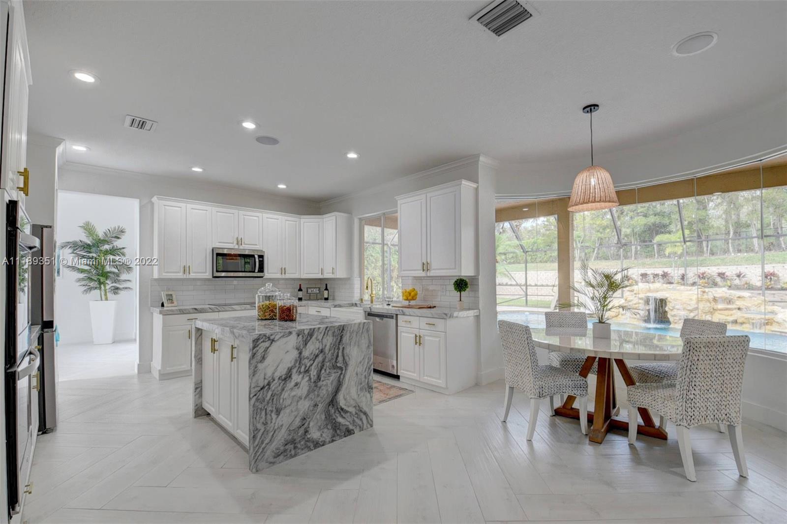 19323 Skyridge Circle Boca Raton, FL 33498 - Photo 16 of 40 Gallery Image 16