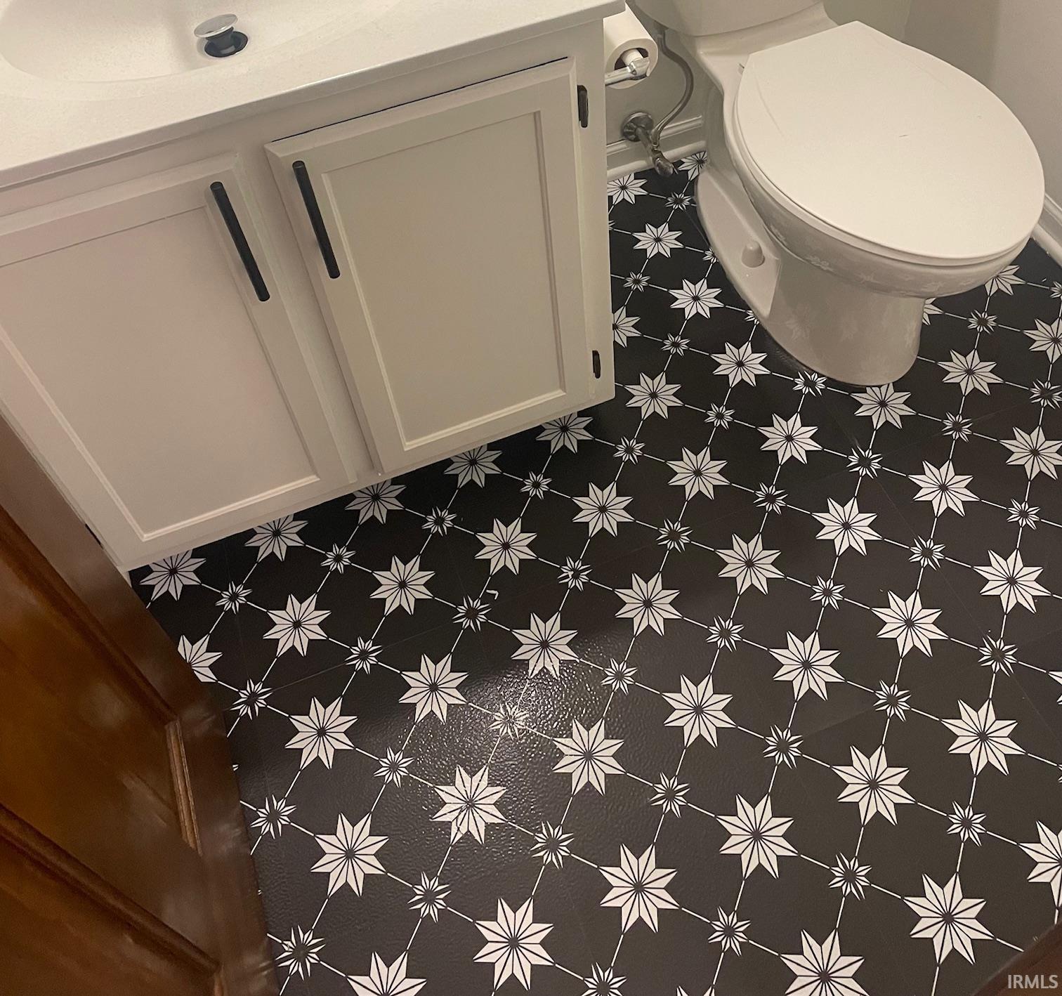 4225 Crofton Court Fort Wayne, IN 46835 - Photo 16 of 35