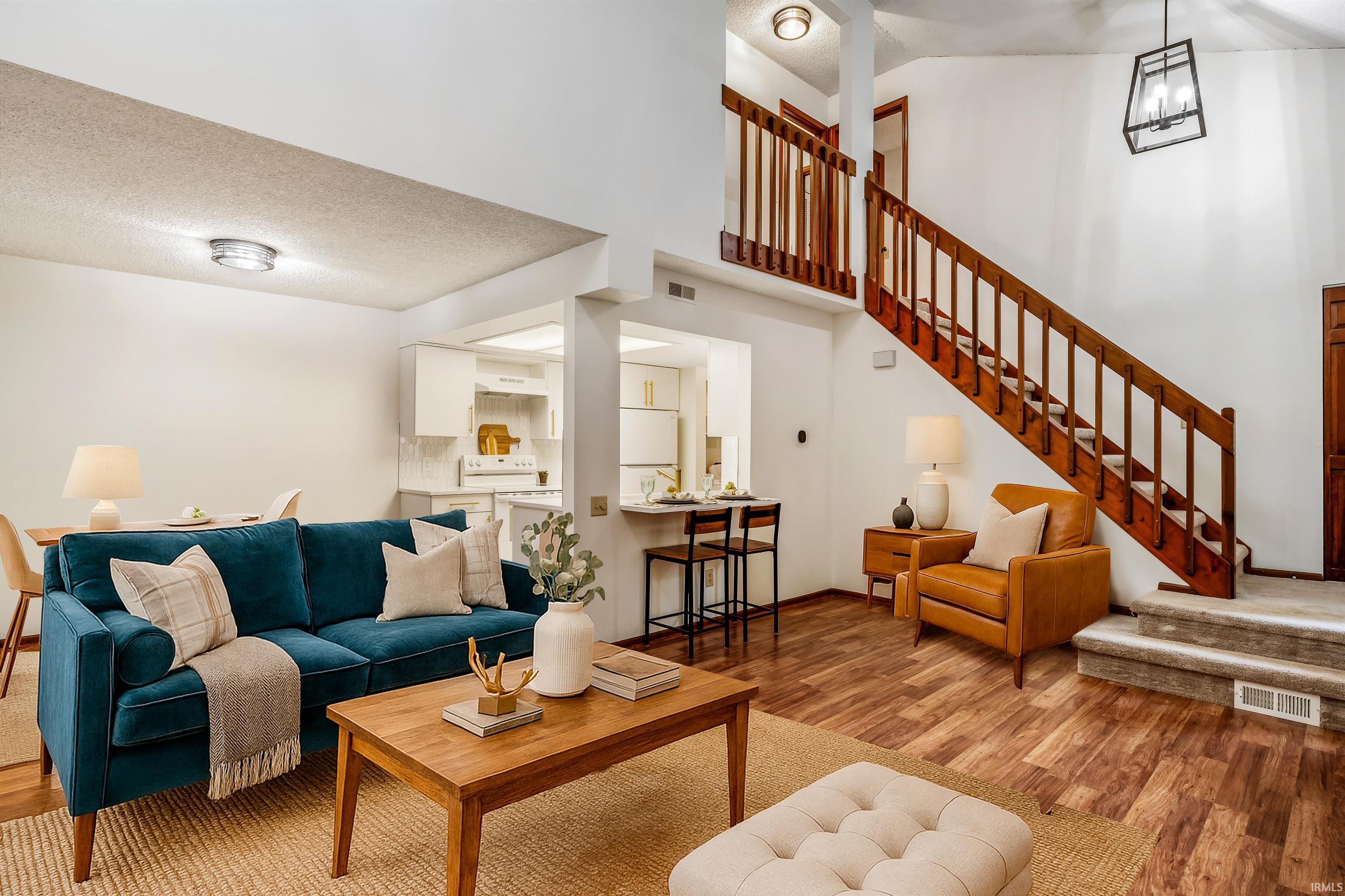 4225 Crofton Court Fort Wayne, IN 46835 - Photo 4 of 35