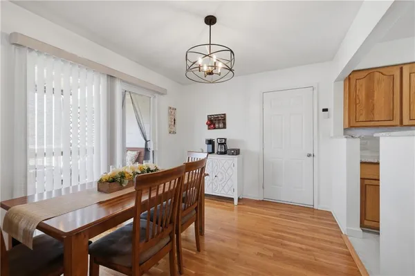 $318,000 | 6915 Northwest 79th Terrace, Kansas City, MO 64152