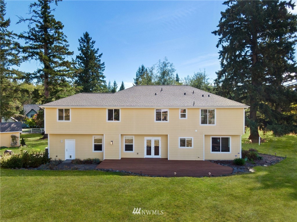 360 Northeast Paulson Road Poulsbo, WA 98370 - Photo 34 of 40 Gallery Image 34