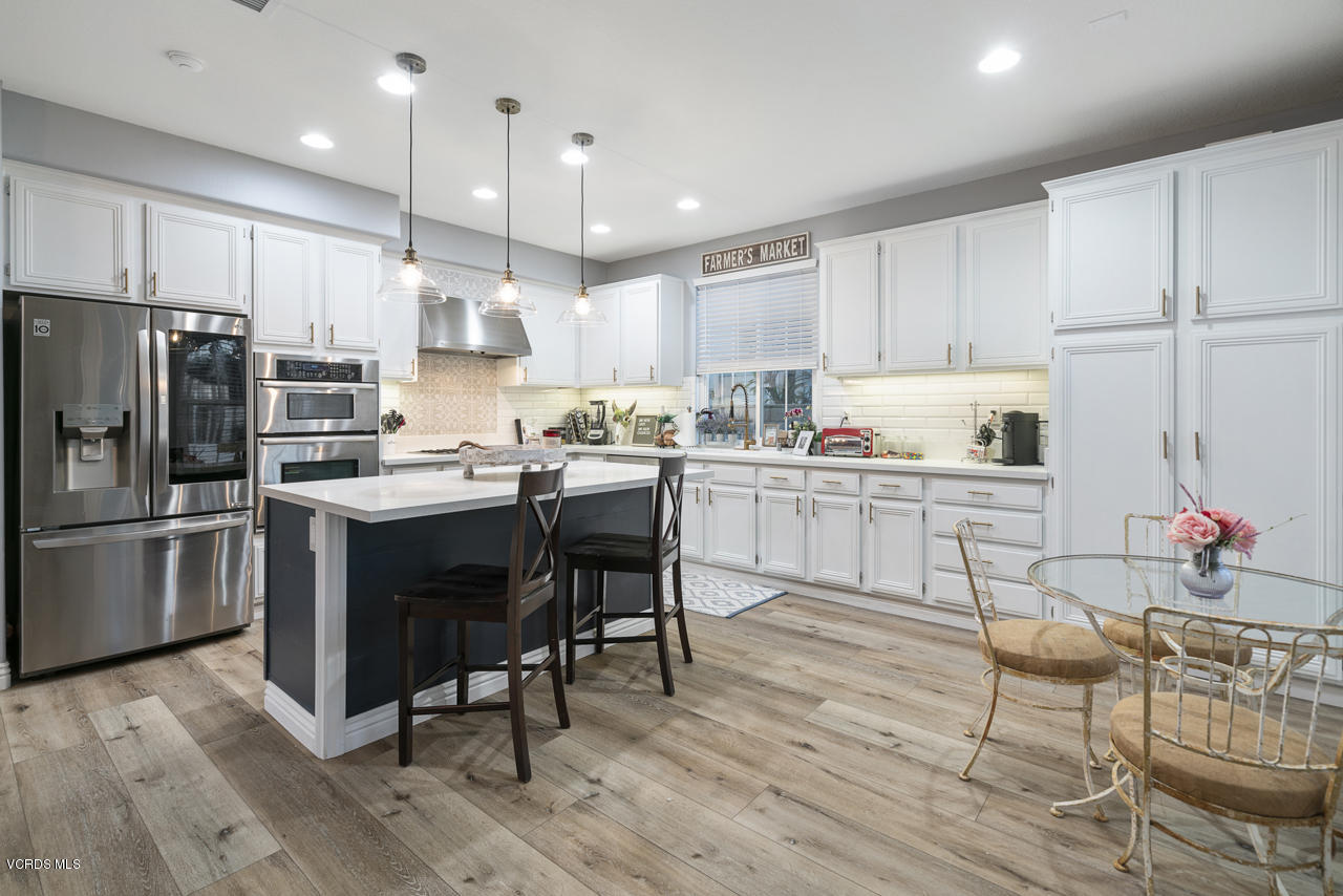 102 Park Hill Road Simi Valley, CA 93065 - Photo 12 of 31 _DSC5403