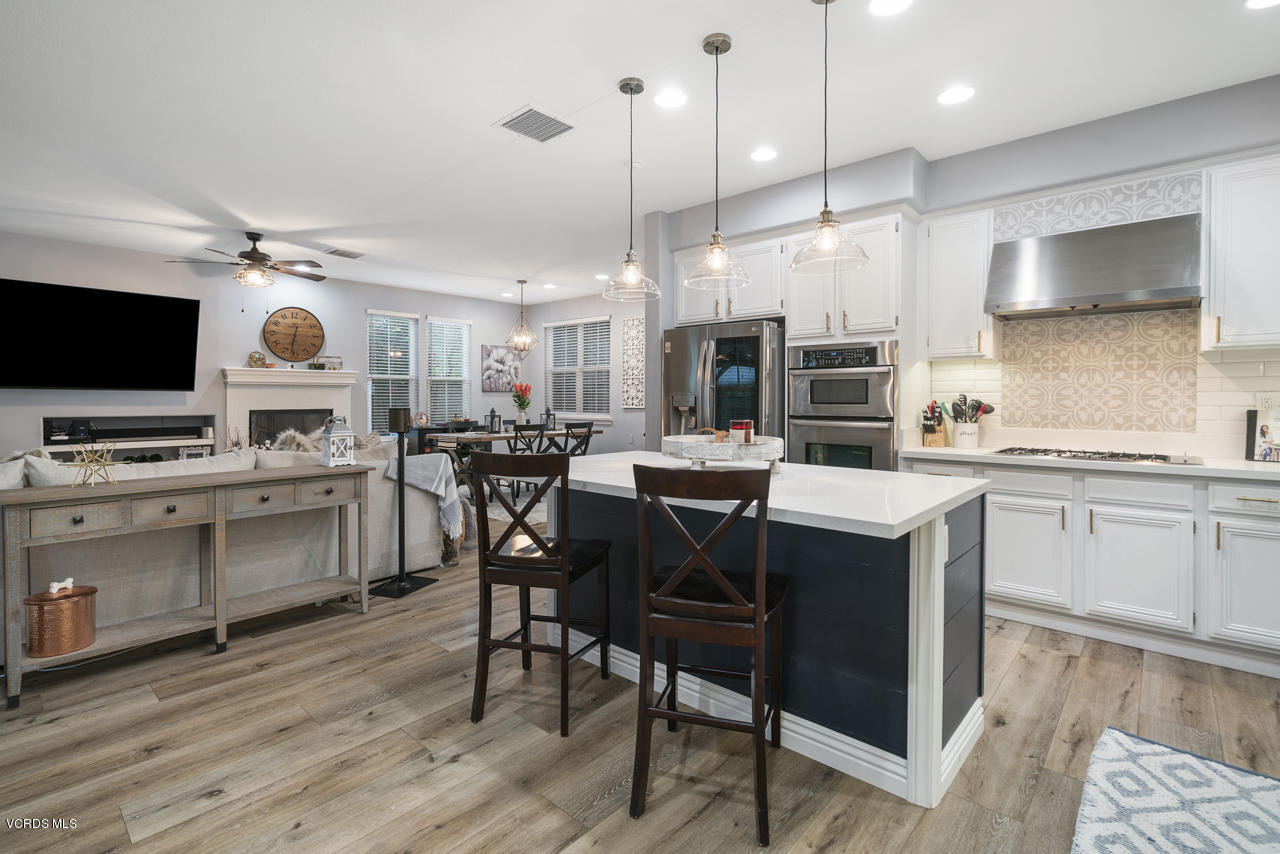 102 Park Hill Road Simi Valley, CA 93065 - Photo 13 of 31 _DSC5406