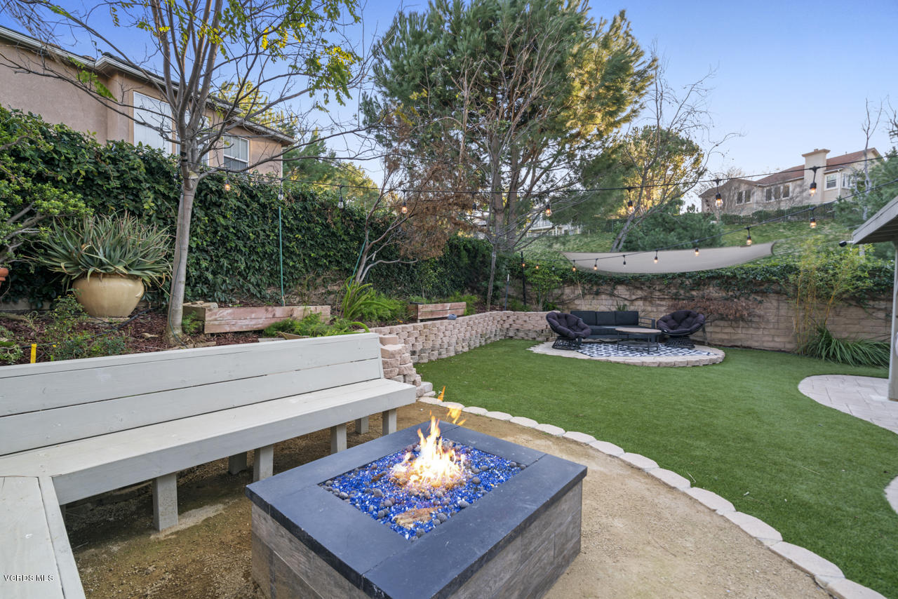 102 Park Hill Road Simi Valley, CA 93065 - Photo 6 of 31 _DSC5355