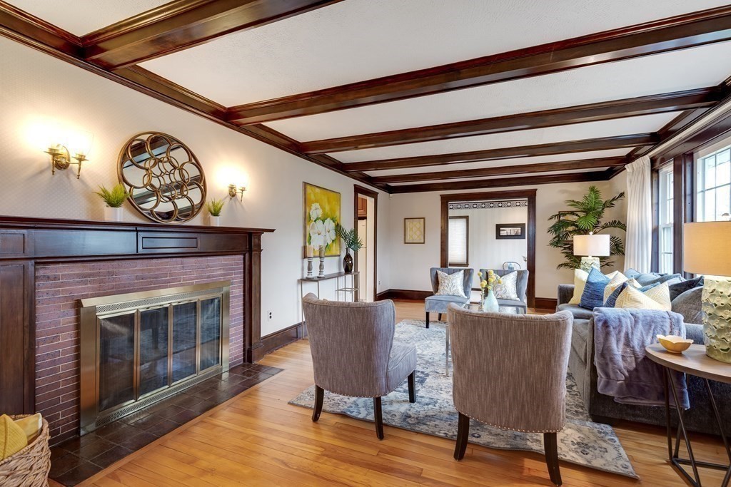 60 Garfield Road Melrose, MA 02176 - Photo 7 of 30 Gallery Image 7