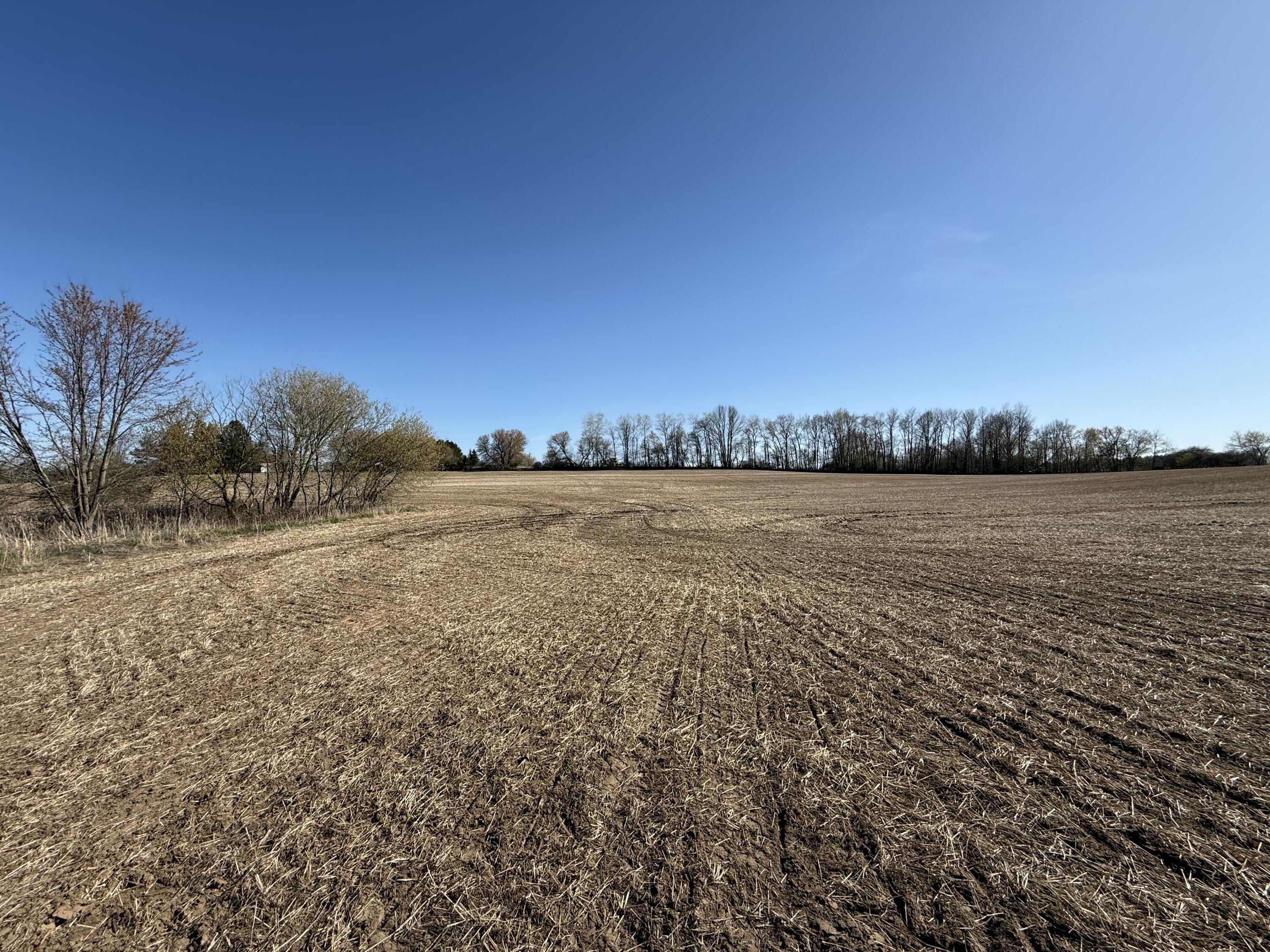 147 West Gibson Wi 54241 West Two Rivers, WI 54241 - Photo 8 of 11 IMG_3846