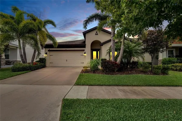$519,900 | 7211 Meeting House Lane, Apollo Beach, FL 33572