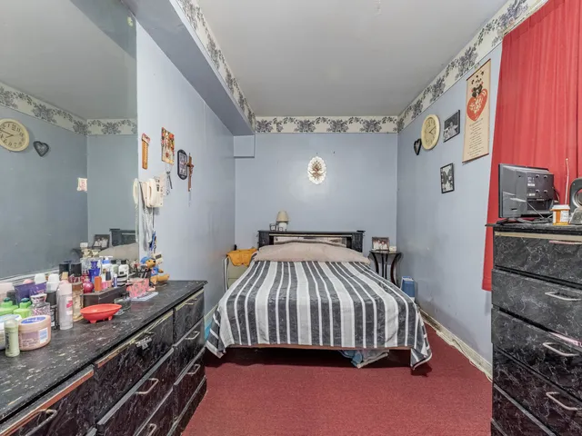 $160,000 | 2951 West 43rd Street, Chicago, IL 60632