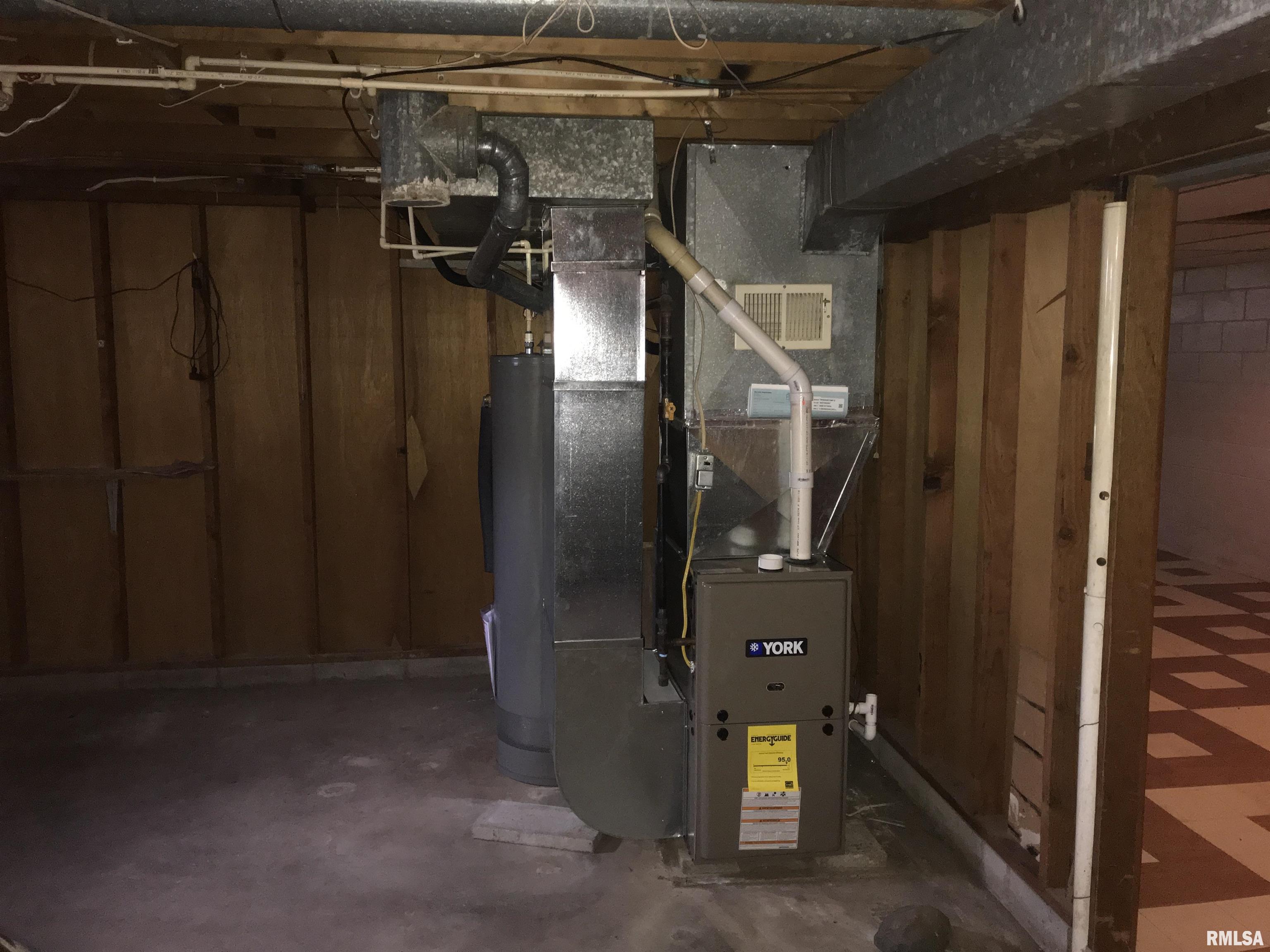 817 Harrison Street Kewanee, IL 61443 - Photo 23 of 29