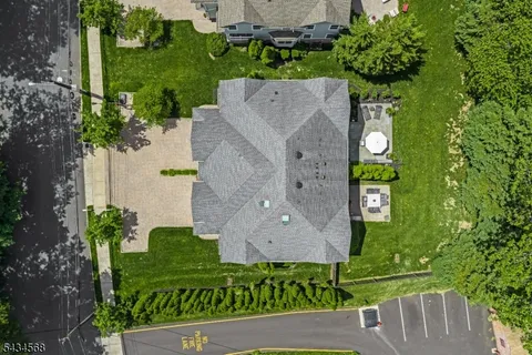 $1,198,000 | 8 West Court, Westfield, NJ 07090