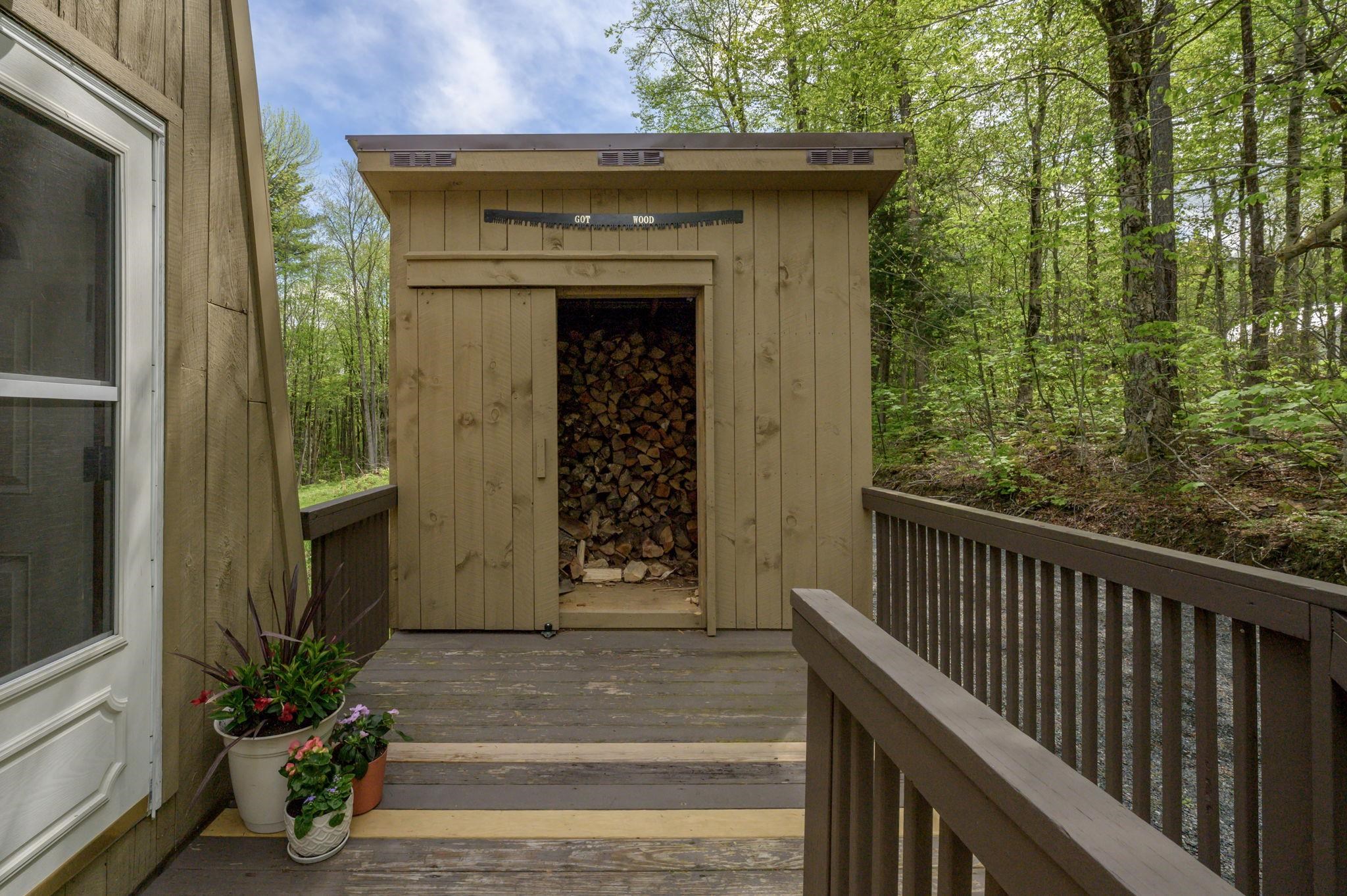 829 Pennel Hill Road Halifax, VT 05342 - Photo 5 of 38