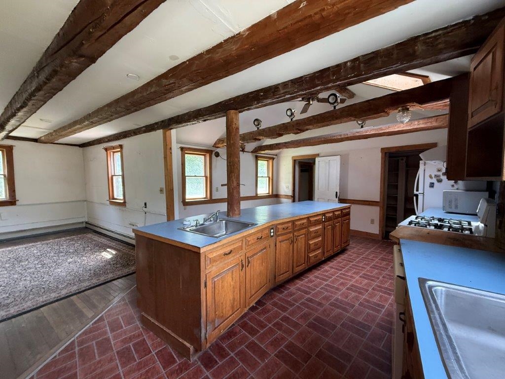 446 Walker Brook Road Danbury, NH 03230 - Photo 7 of 54