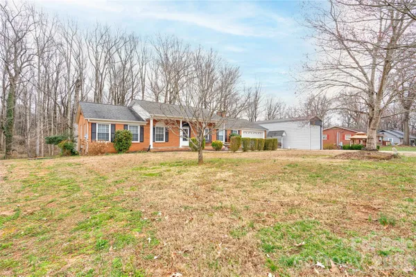 $325,000 | 1516 Marlwood Drive, Shelby, NC 28150