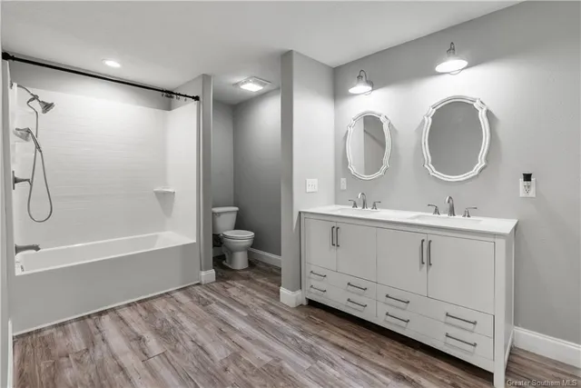 $2,000 | 1613 West Street, Vinton, LA 70668