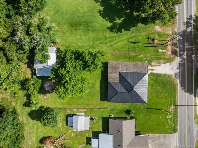 $2,000 | 1613 West Street, Vinton, LA 70668