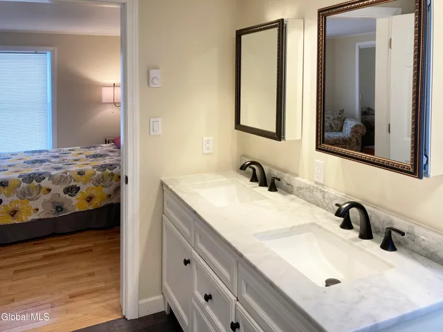 $2,300 | 157 Louden Road, Saratoga Springs, NY 12866