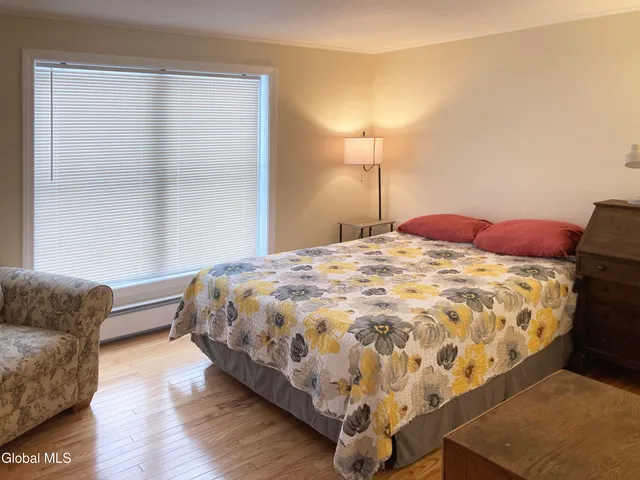 $2,300 | 157 Louden Road, Saratoga Springs, NY 12866