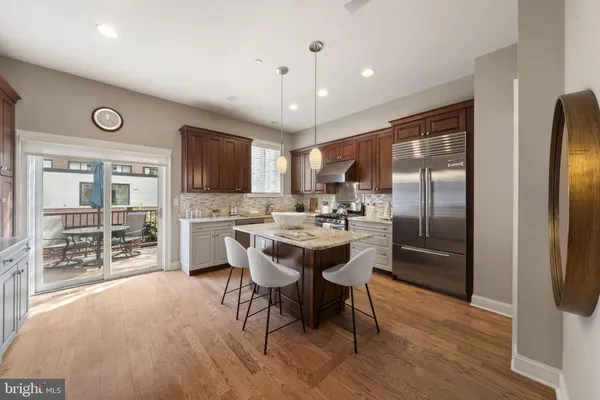 $1,400,000 | 220 Gaskill Street, Philadelphia, PA 19147