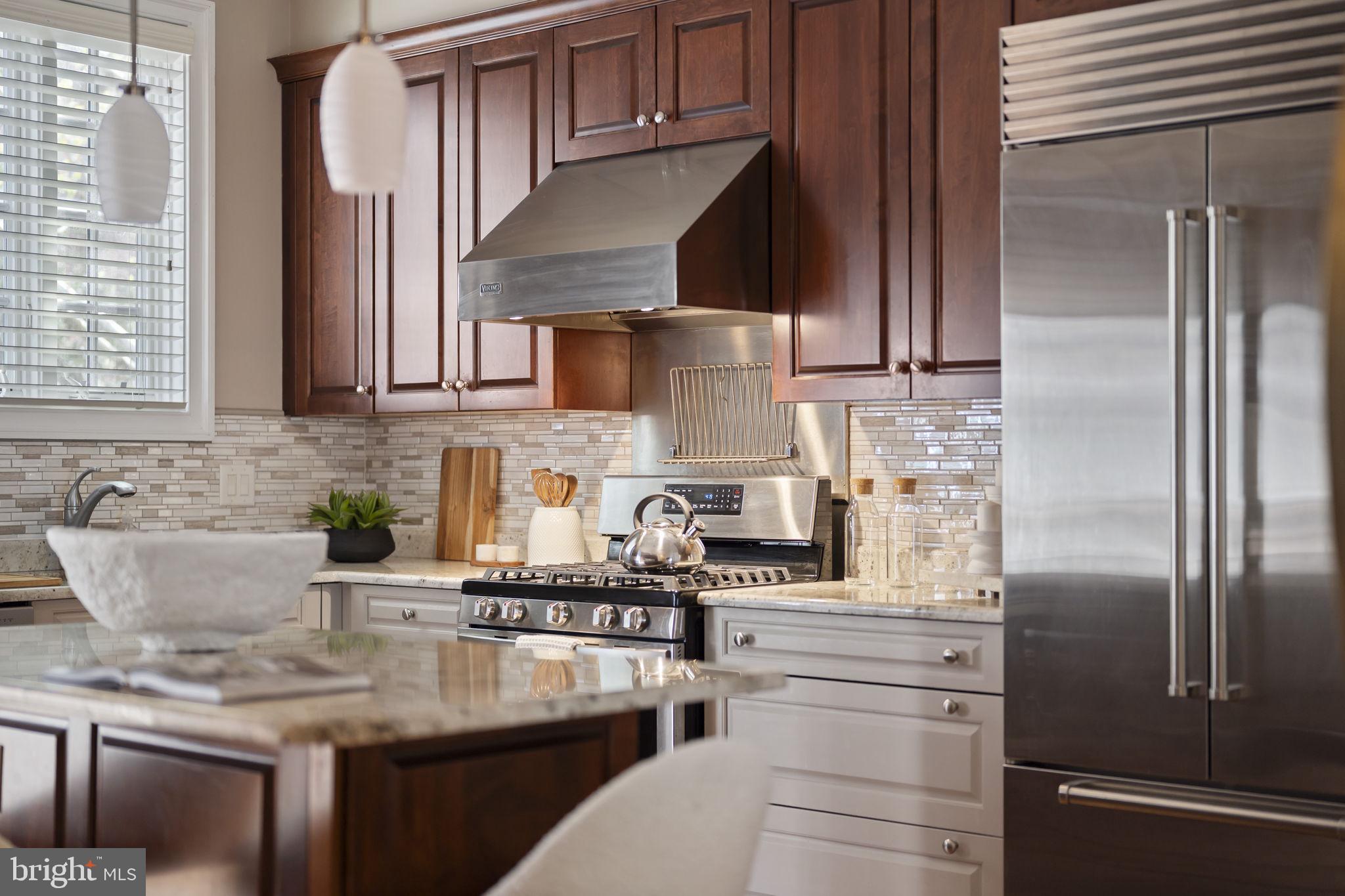220 Gaskill Street Philadelphia, PA 19147 - Photo 20 of 60 Modern elegance in a gourmet kitchen.