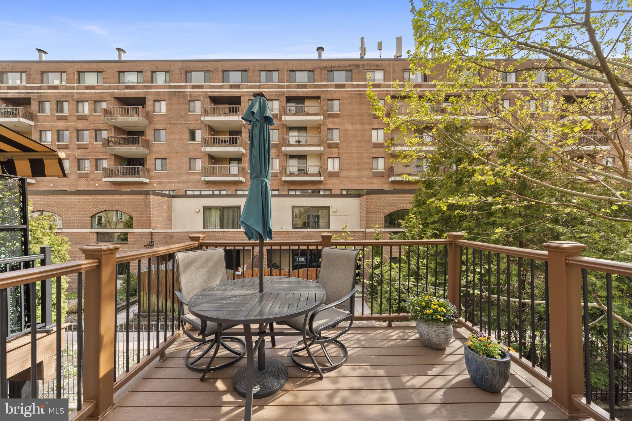 220 Gaskill Street Philadelphia, PA 19147 - Photo 26 of 60 Charming balcony with lush views.