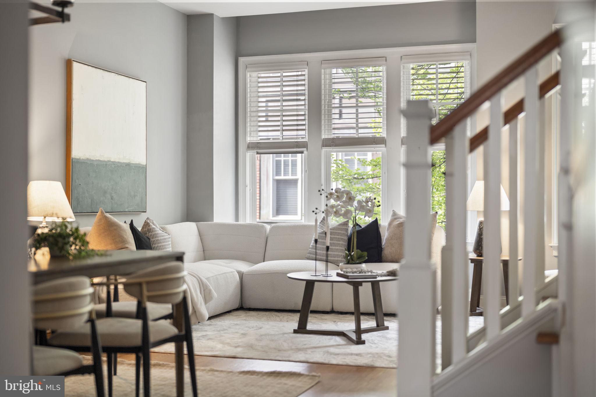 220 Gaskill Street Philadelphia, PA 19147 - Photo 35 of 60 Bright and inviting living space.